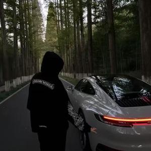 你可以回来但这里已经没人了