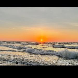 fights (feat. Extcy)