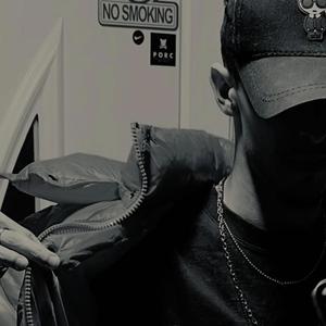 ÎNGHEȚATĂ MI-E INIMA