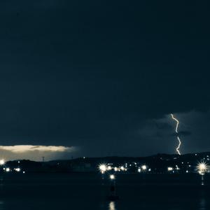 凌晨2点的2分20秒