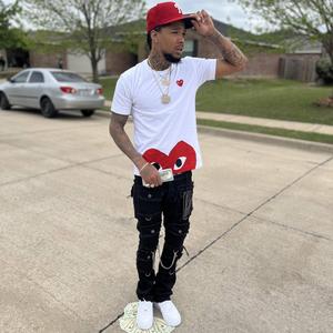 Switching Locations (feat. Vonni)