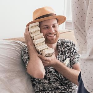 Smoke With Me (feat. Max Wells)