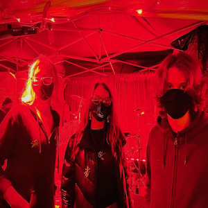 Olleh! (Let's Introduce the Bahnd!) [Live]