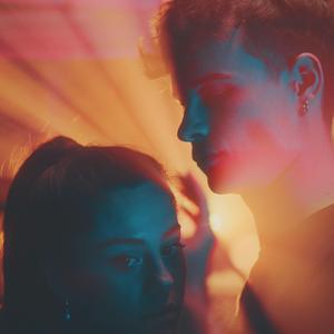 Leicht (feat. Vi) (Synthwave Version)