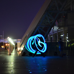 东京不太热（翻自 洛天依）