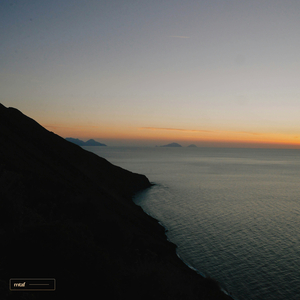 Make Me Feel Like (Don't Nobody Else)