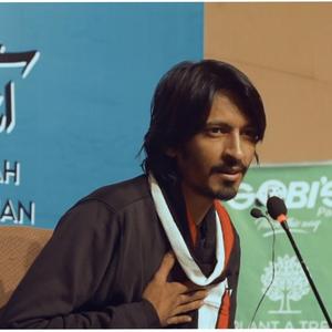 Me Yaktarfa Muhabbat Bhi Sabhi Ke Sath Karta Hun