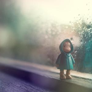 rainbow in the rain (feat. Richard Orofino)