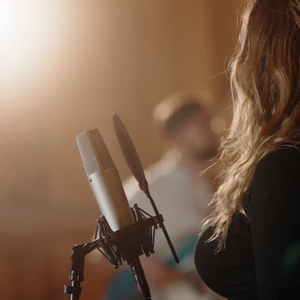 Urvala sia struna урвалася струна