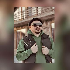 მე ვმღერი