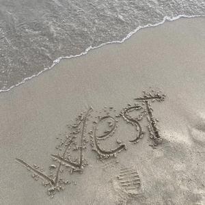 Tienimi (feat. G Locar9 & prod Johnny Hoffman)