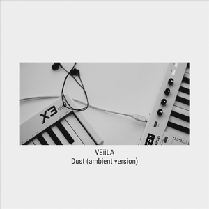 Dust (Ambient Version) [Live]