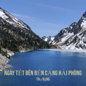 Ngày Tết Bên Bến Cảng Hải Phòng
