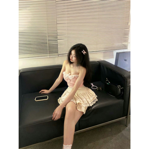 Đủ Duyên Hoa Nở Hết Duyên Hoa Tàn