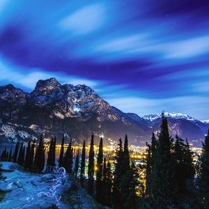 回眸一眼就心动