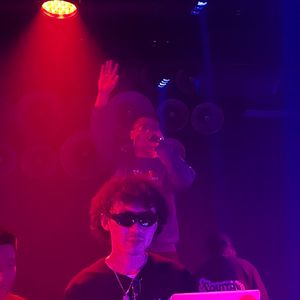 祝李思颖18岁生日快乐