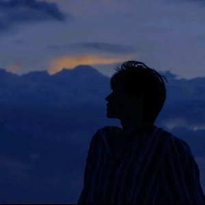 路过你的城市，算重逢吗