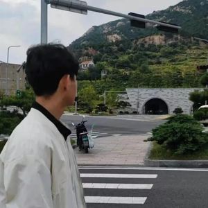 Hayat Yuli（生命轨道）