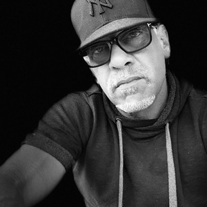 Wiggle in the Middle