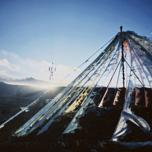 那年我没说出口 你也没为我回头