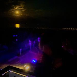 jede hilfe kommt zu spät (feat. Yung Lenz)