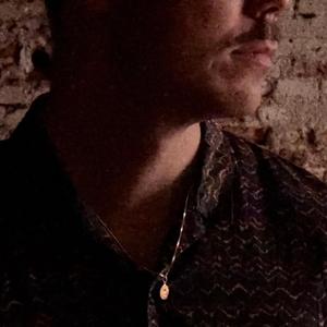 Medalik (feat. Dj Ace)