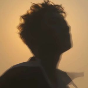 便利店里的那抹暖黄-Ennnn达不刘