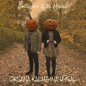 Gülüşüm Bir Maske