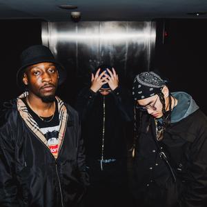 Outta My Way (feat. Txxicacid & Yọmí Adé)