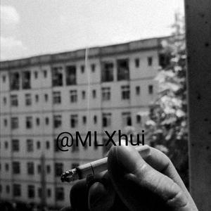 黑色幽闭
