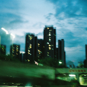 原始的云间飞行