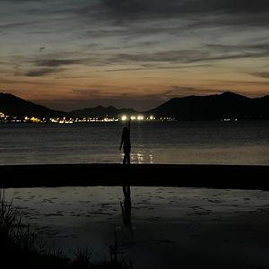 夏夜最后的烟火