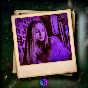 Недоверчивая девочка