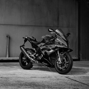 BMW S1000RR 'Drive with me'