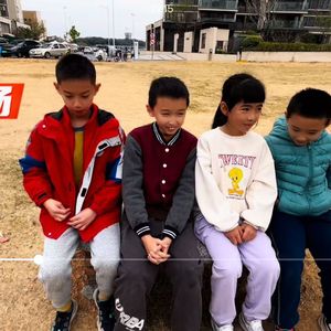 青少年开平跑