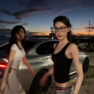 沉默着把爱埋葬