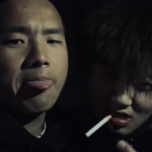 Rap Star（房间里的大象）