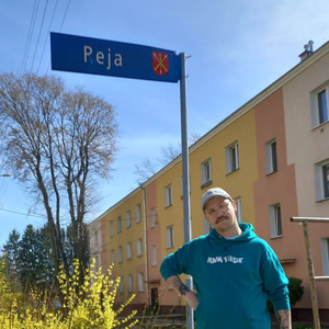 Wychowani na legalu?