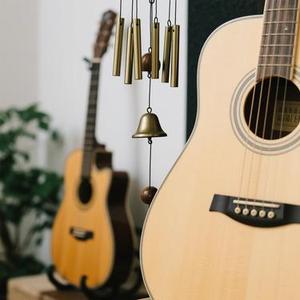 木吉他与风铃