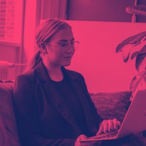 柔和的办公室时刻