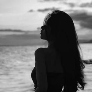 មានចម្រៀងណាឱ្យបងនឹកអូន (Remix Version)