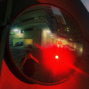 REVOLú (feat. Kryos)