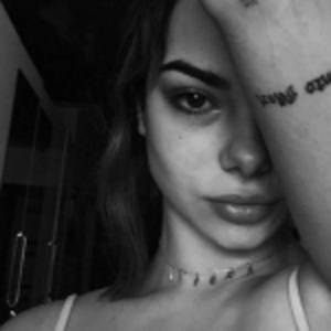 Uzi x Nerden Bileceksiniz