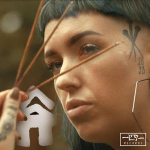 Divina (feat. Zack Walters)