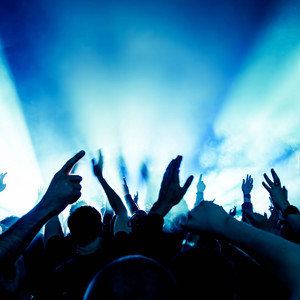 Dj纯 - DjKicken Vs Mc-Q-Zombie