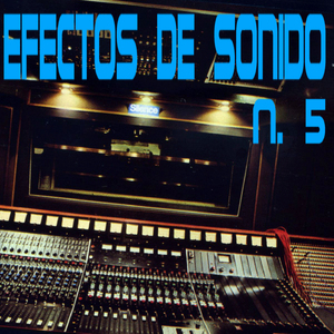 Animales / Caballo / El Sonido de los Cascos Sobre el Asfalto