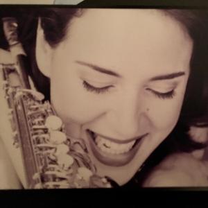 High Road (feat. Kalvonix)