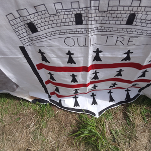 TEA ZER EAR WORMS (Radio Edit)