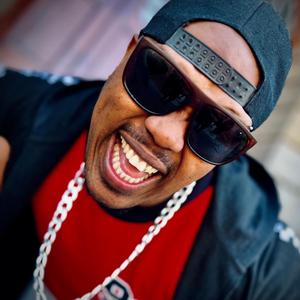 Agterhou (feat. Lil Dee)