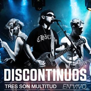 Tres Son Multitud - En Vivo (feat. P11)